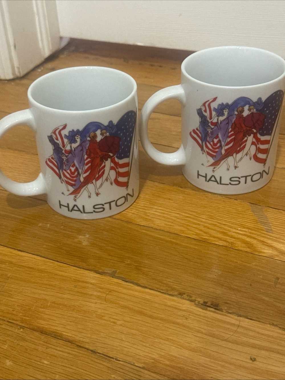 Vintage 1992 Halston Heritage White Patriotic Flag Ceramic Mug set of 2 - Picture 2 of 4
